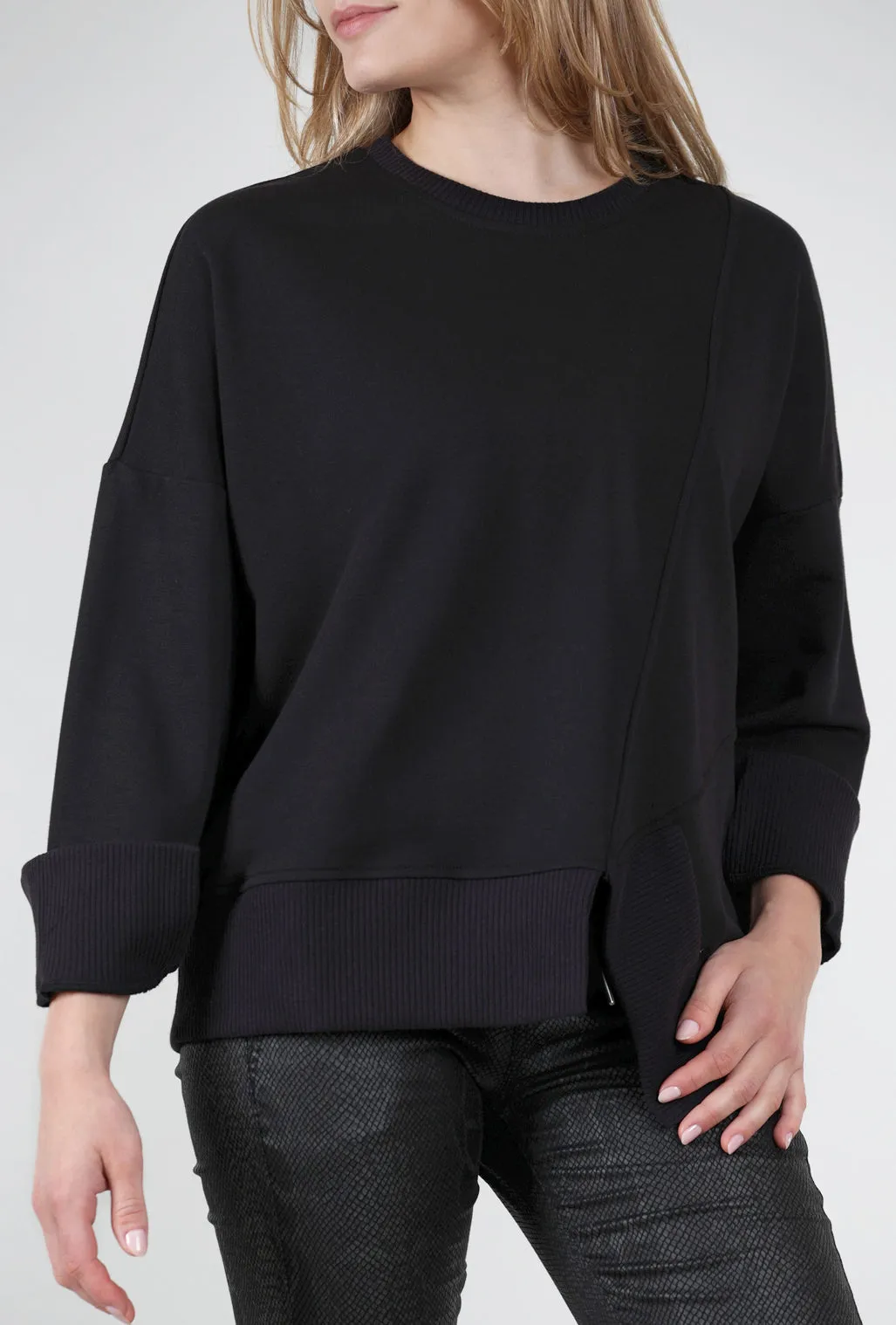 Asymmetric Hem Sweatshirt, Black