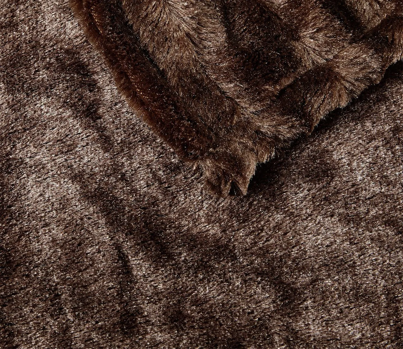 Beautyrest Duke Faux Fur Heated Throw Blanket