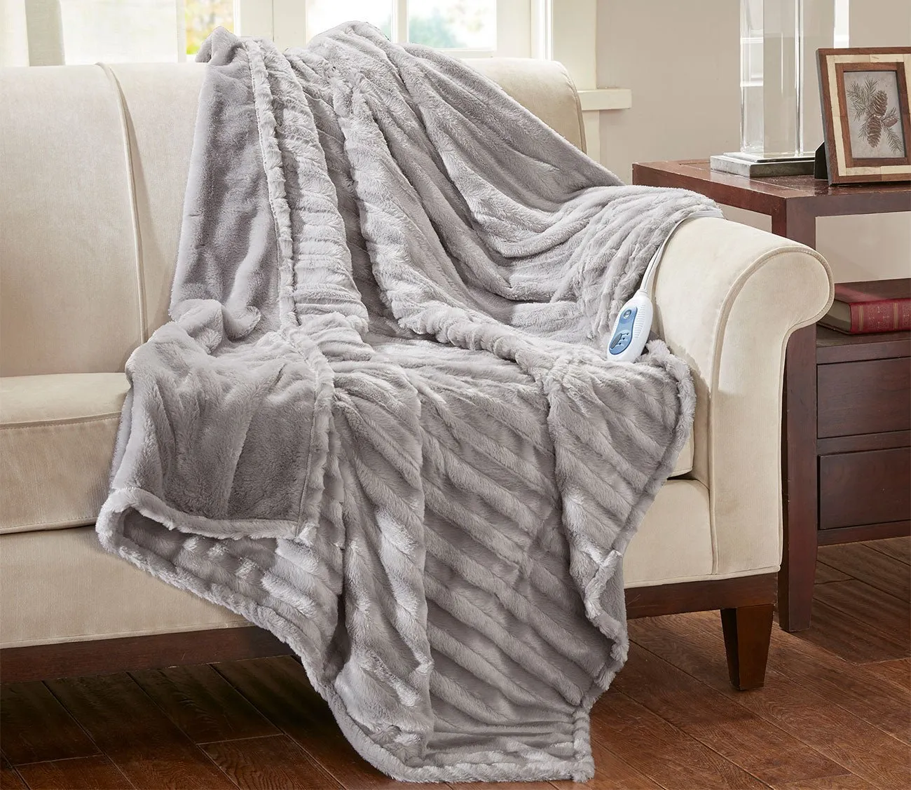 Beautyrest Duke Faux Fur Heated Throw Blanket