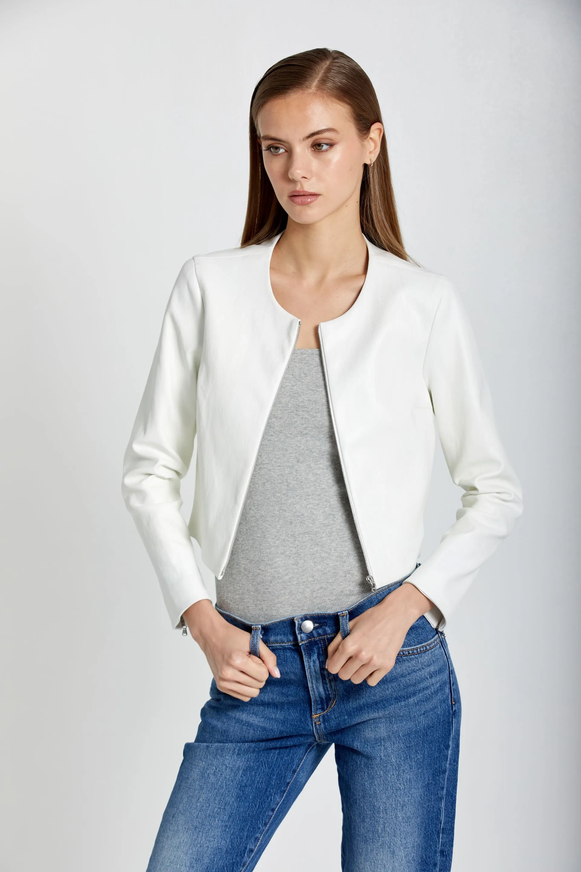 Long Sleeve Cropped Cardigan-White